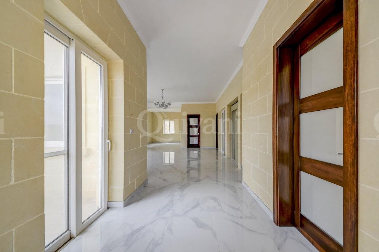 Gharb, Finished Villa