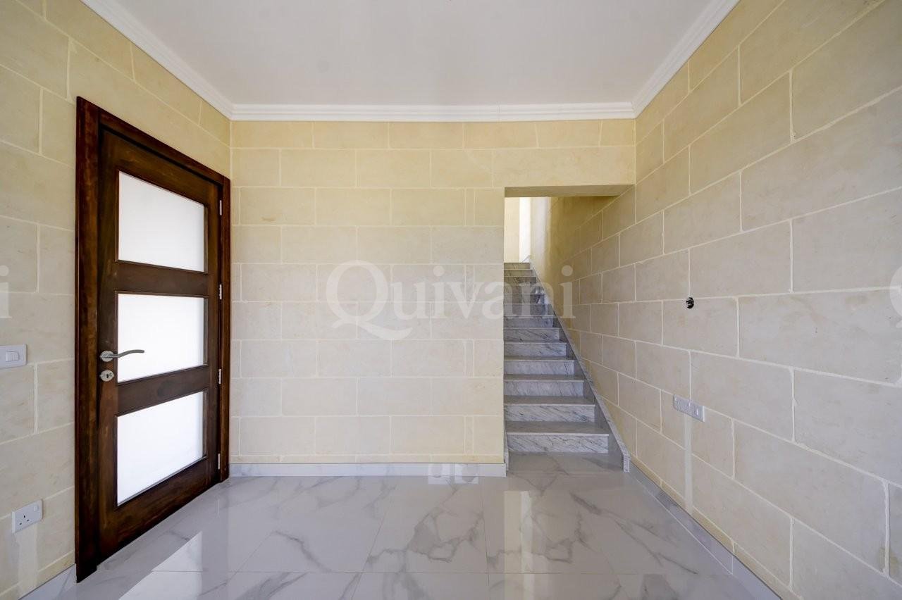 Gharb, Finished Villa