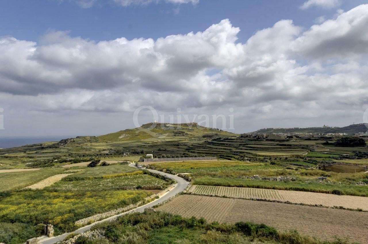 Gharb, Finished Villa