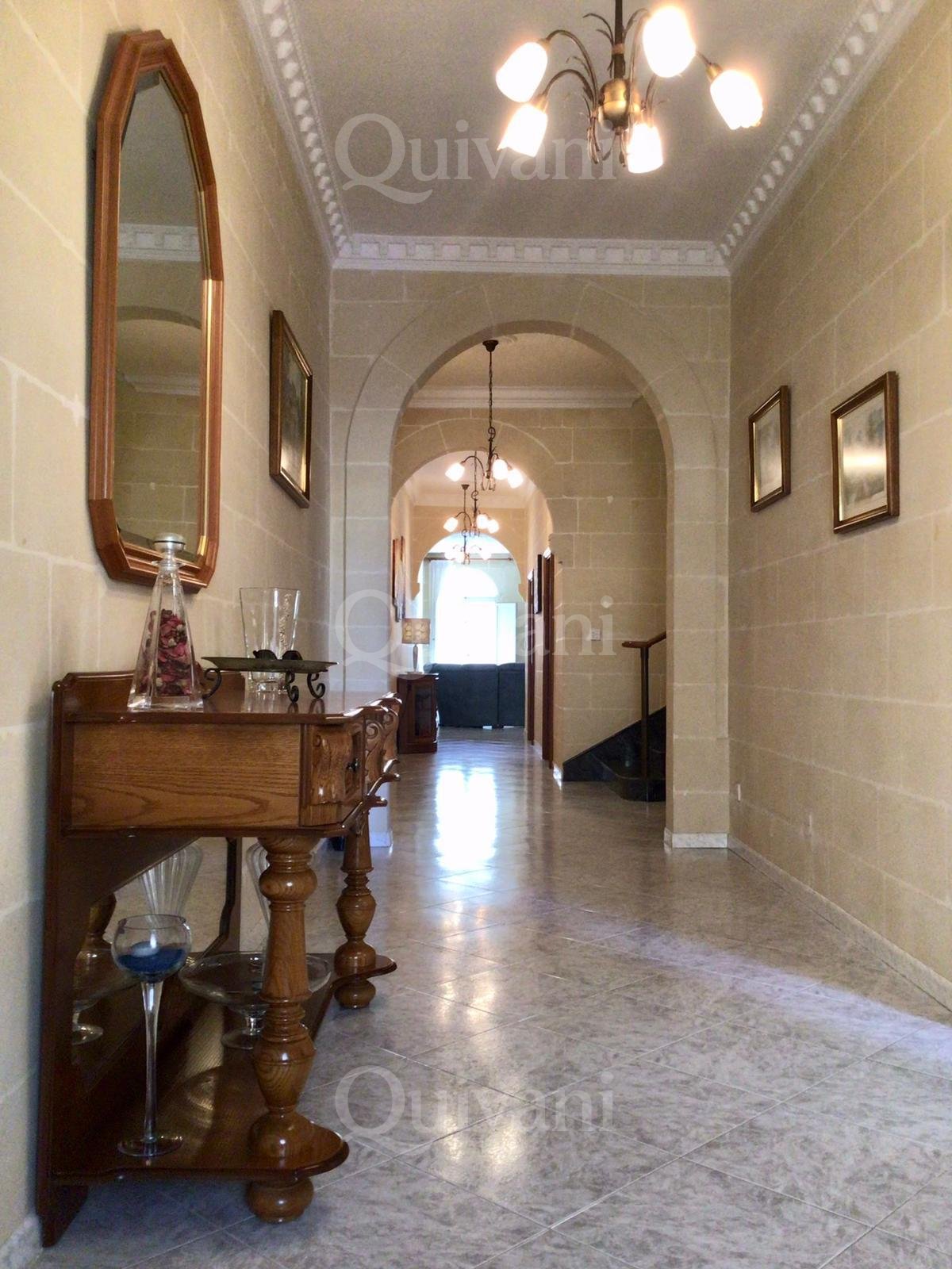 Kercem, Furnished Terraced House