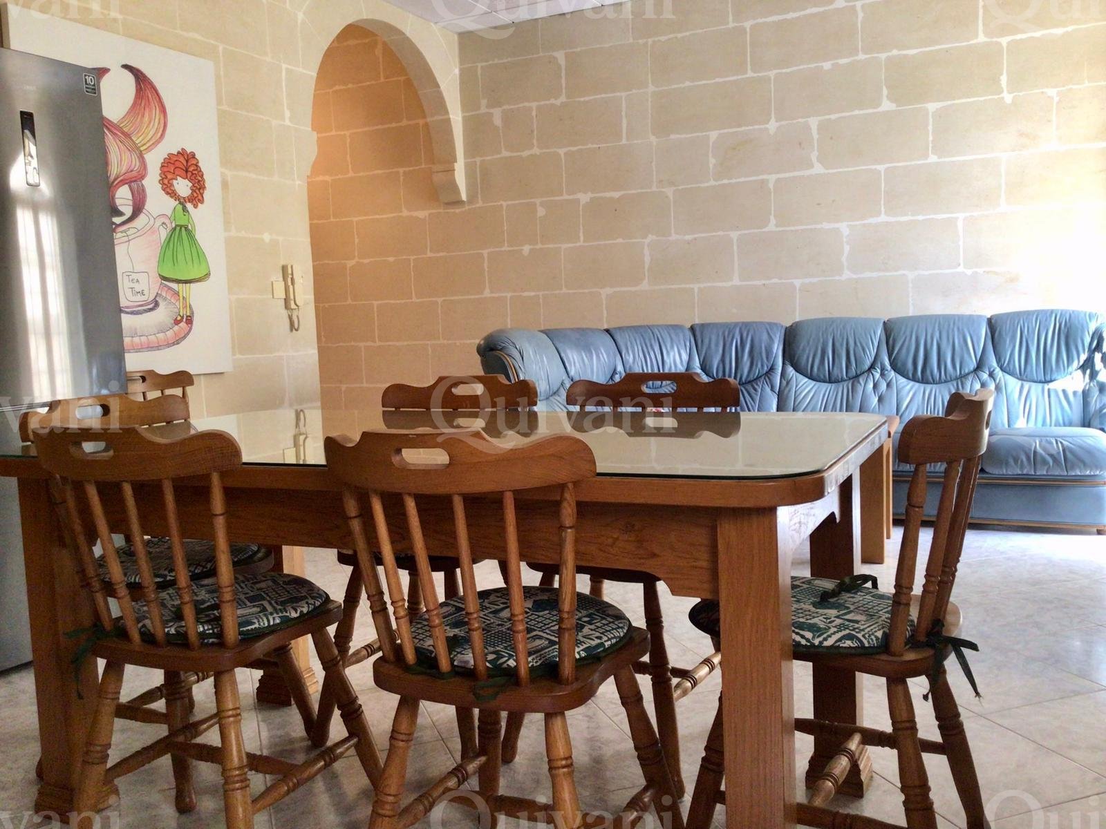 Kercem, Furnished Terraced House