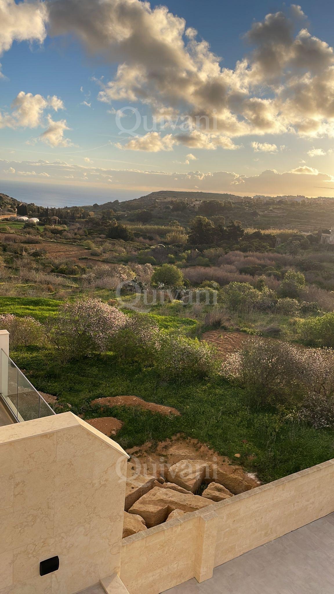 Nadur, Furnished Penthouse