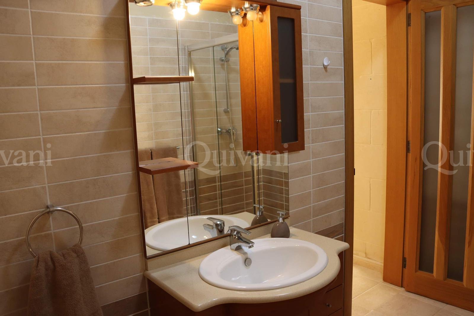 Xaghra, Furnished House of Character
