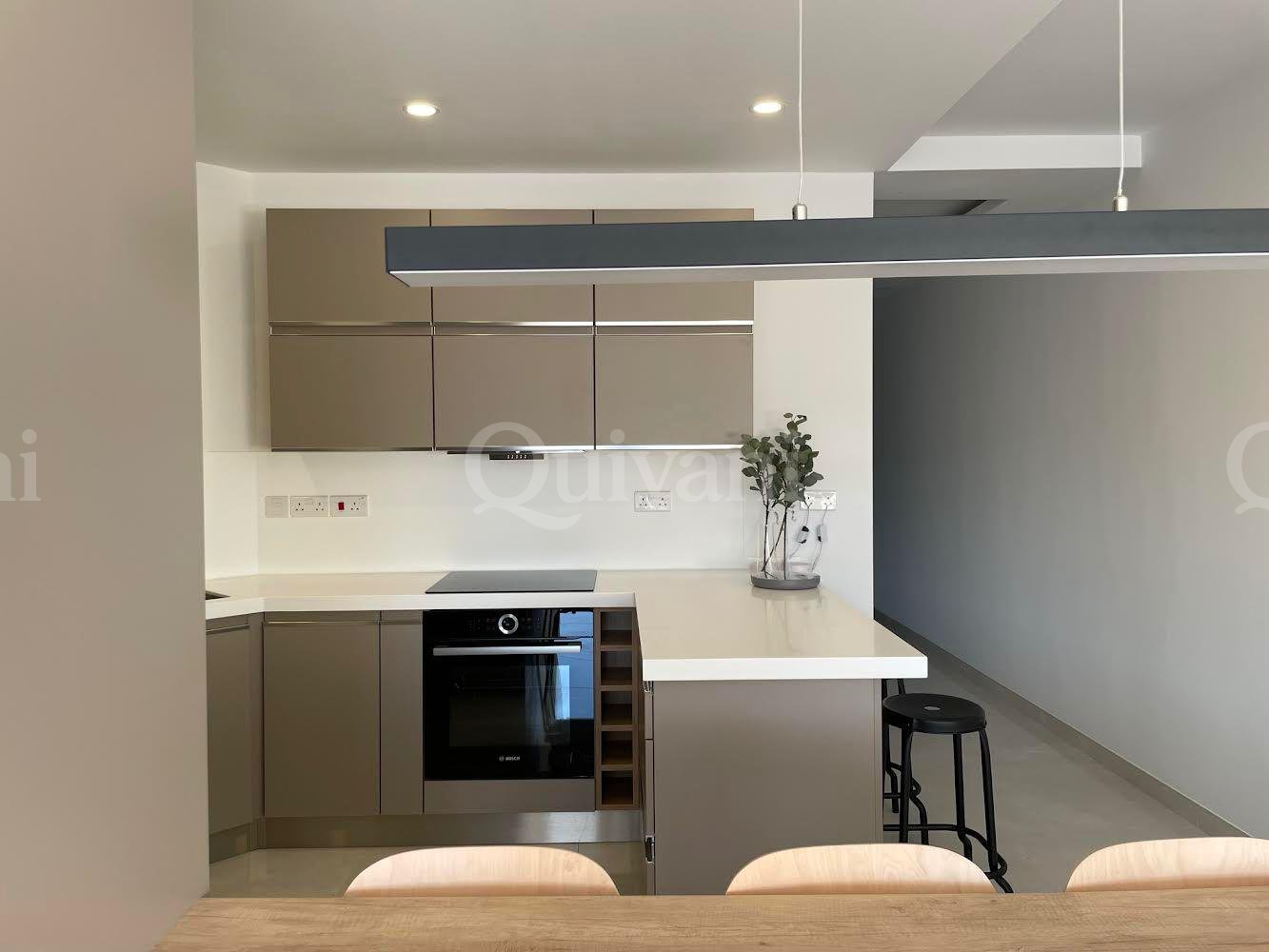 Victoria, Furnished Apartment