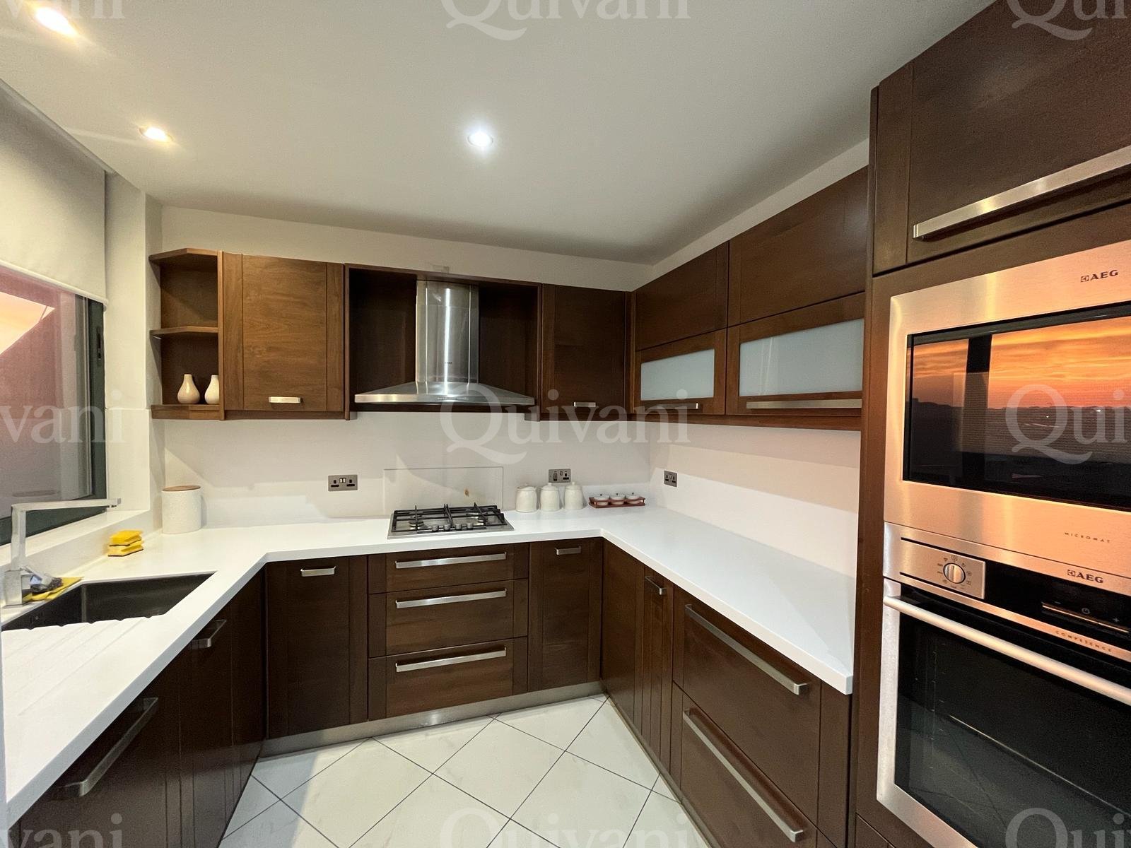 Victoria, Furnished Penthouse