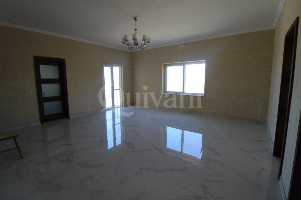 Gharb, Finished Villa
