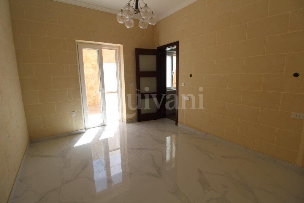 Gharb, Finished Villa