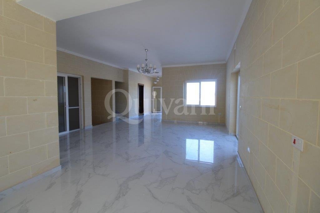 Gharb, Finished Villa