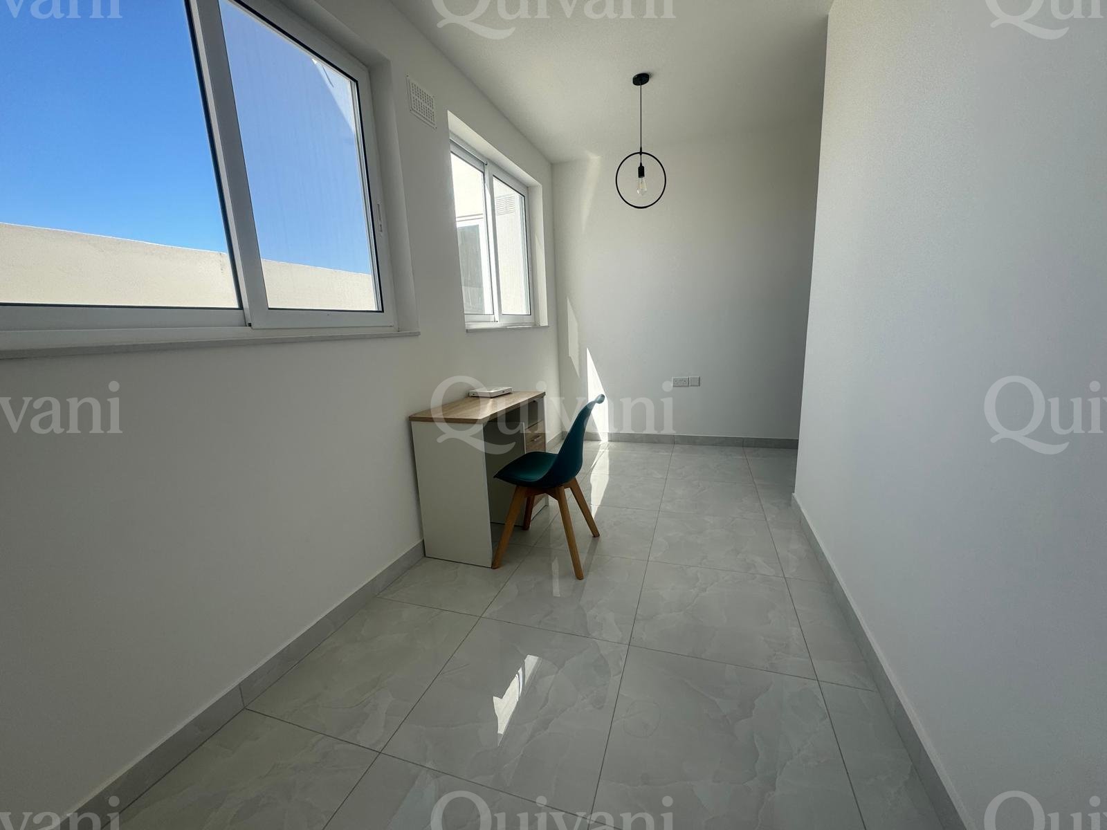Victoria, Furnished Penthouse