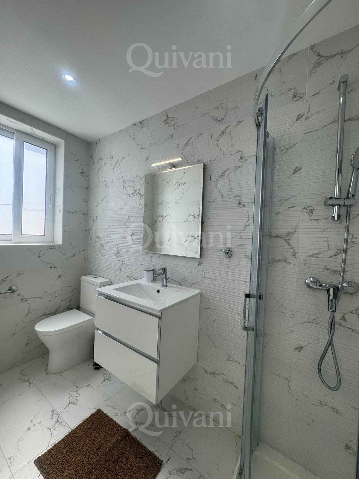 Victoria, Furnished Penthouse