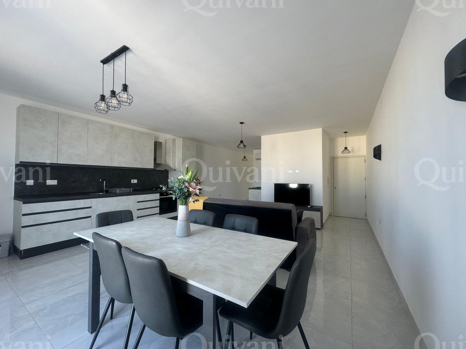 Victoria, Furnished Penthouse