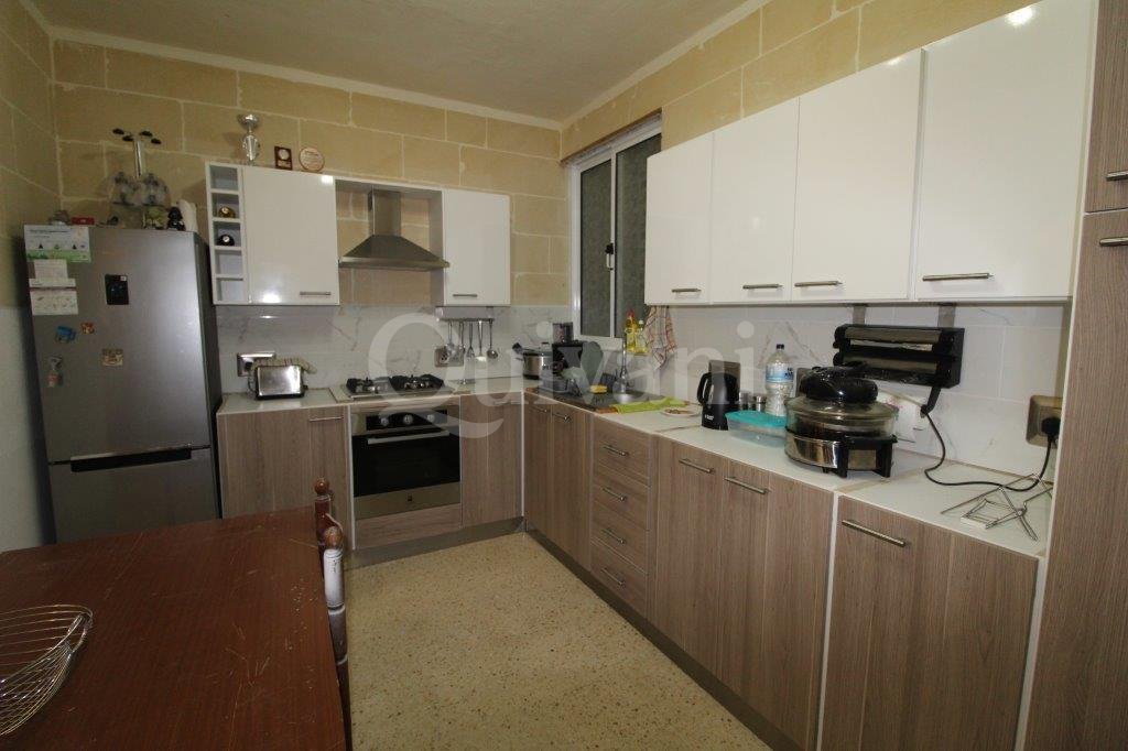 Marsalforn, Furnished Maisonette