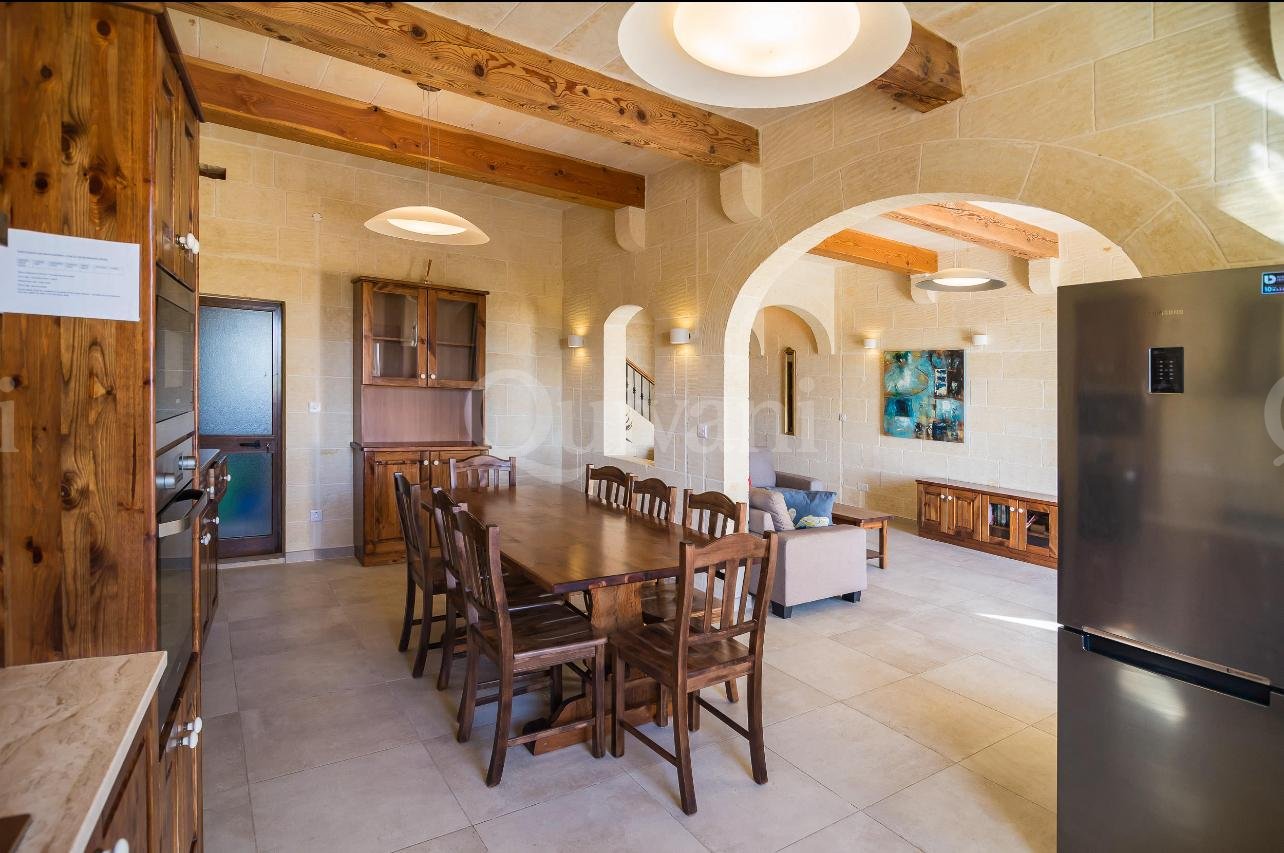 Gharb, Furnished Farmhouse