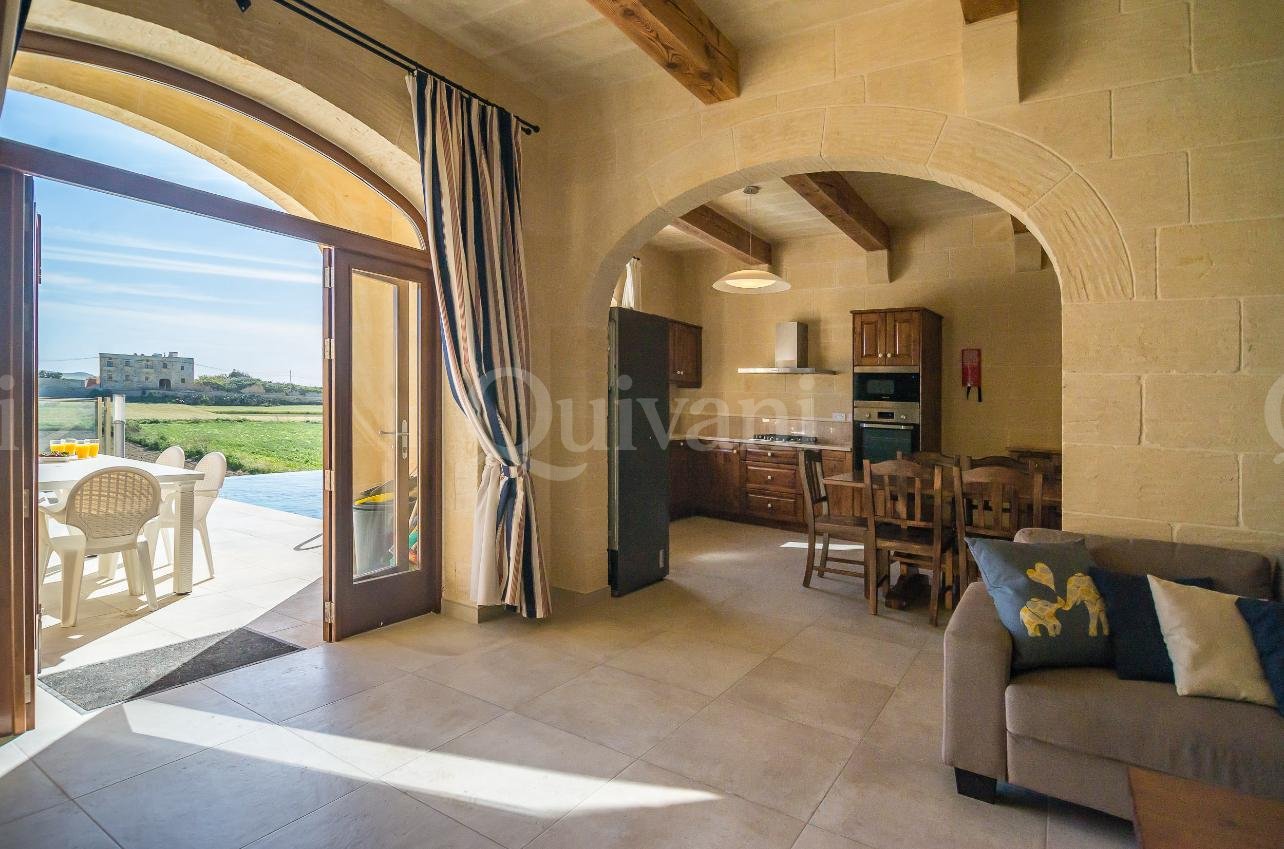 Gharb, Furnished Farmhouse