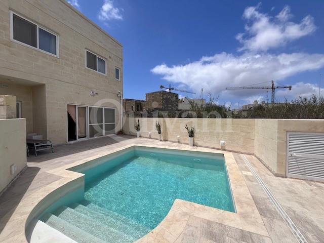 Xewkija, Furnished Terraced House