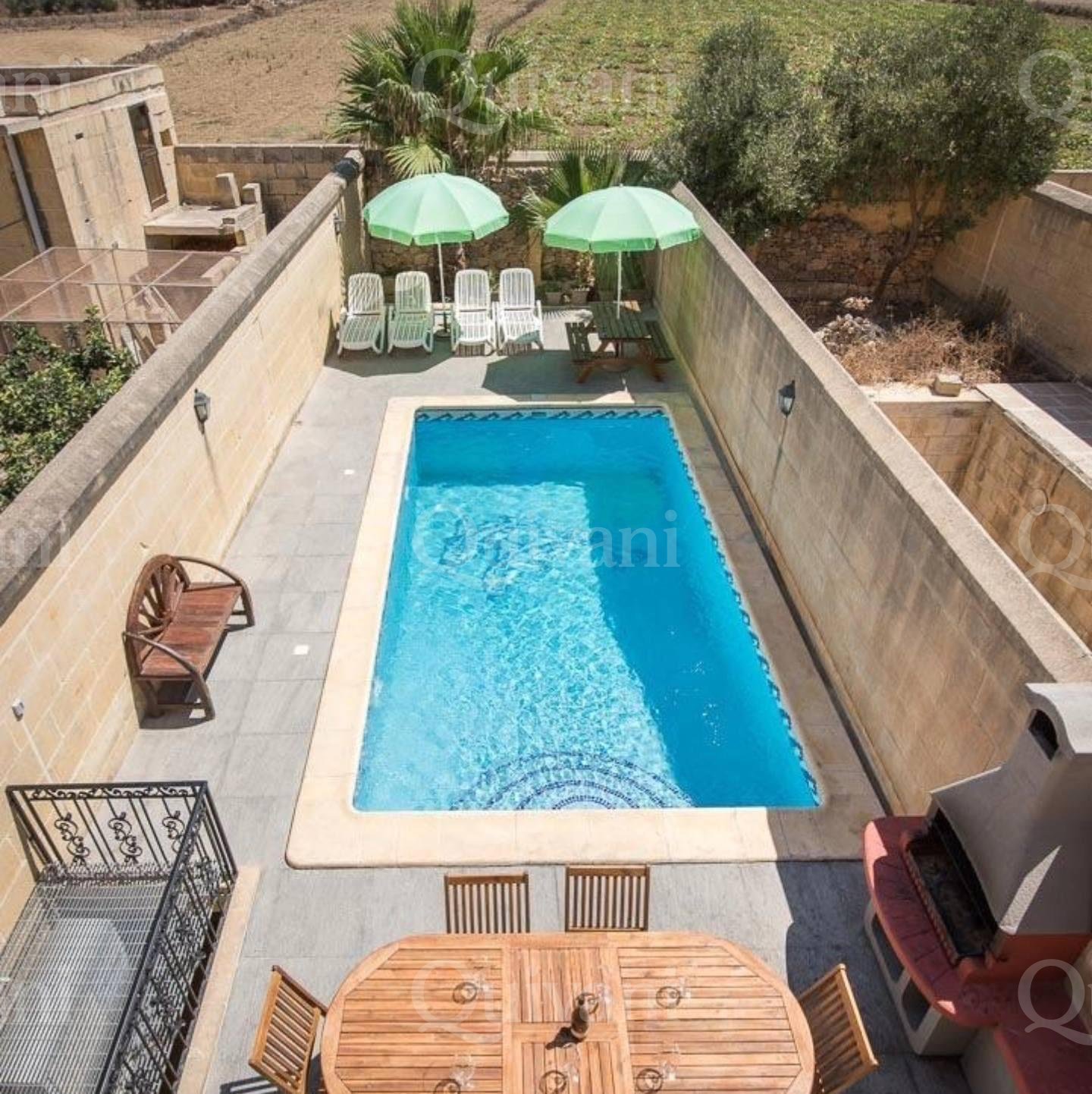 Gharb, Furnished Farmhouse