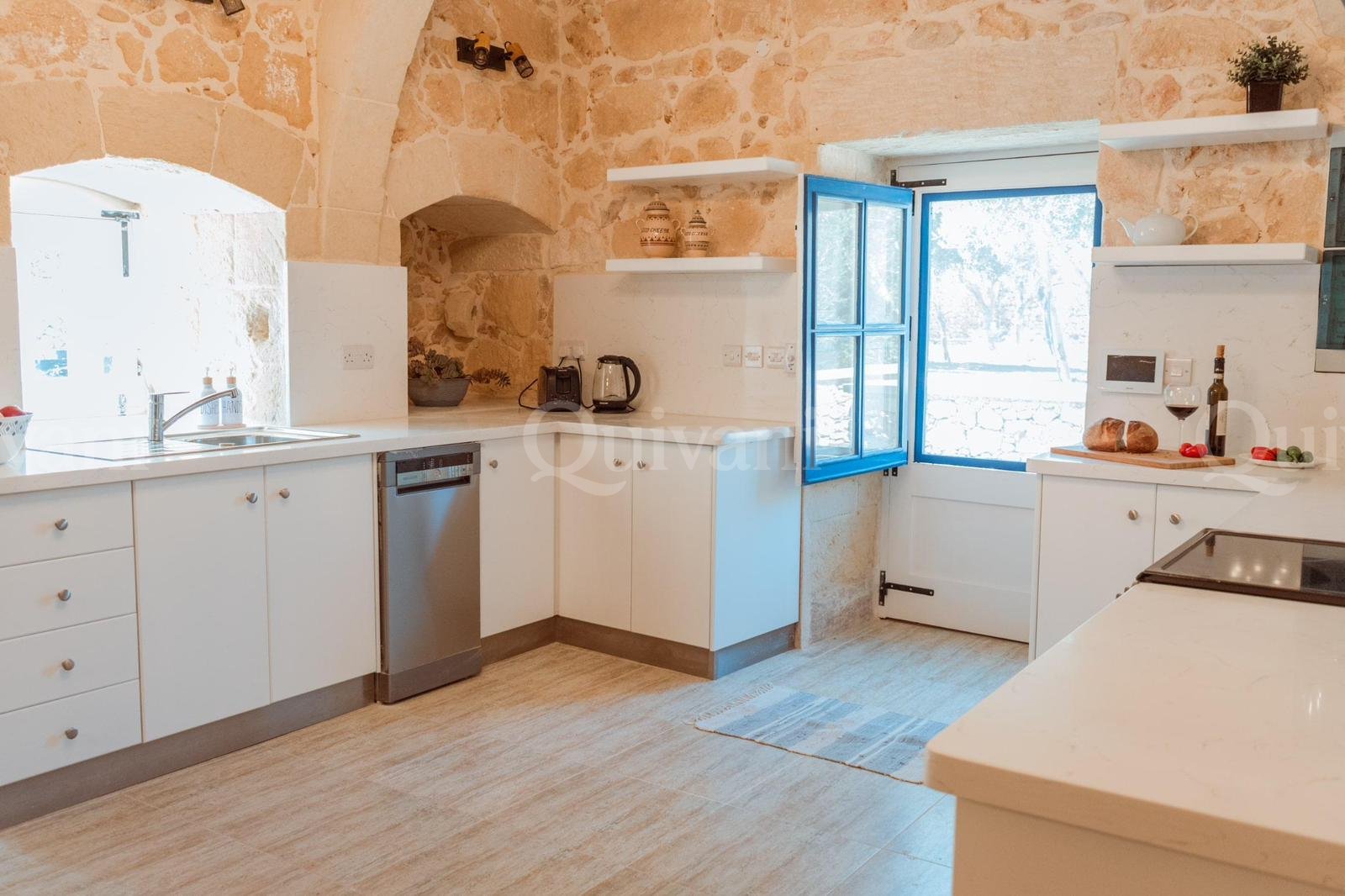 Xaghra, Furnished Detached Villa