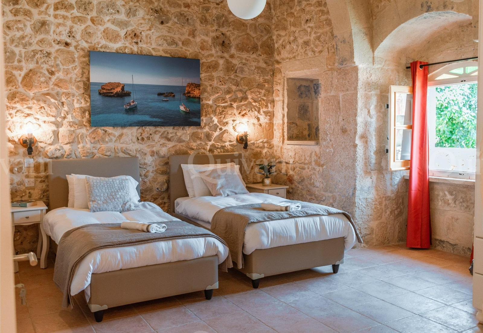 Xaghra, Furnished Detached Villa