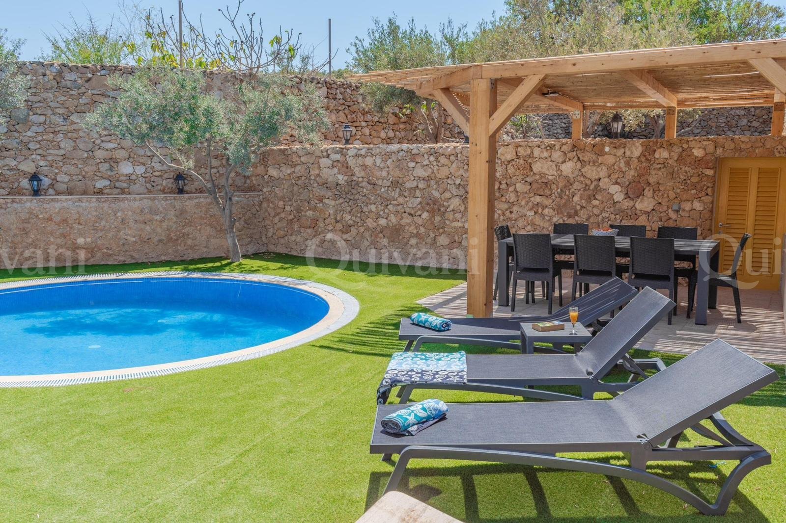 Xaghra, Furnished Detached Villa