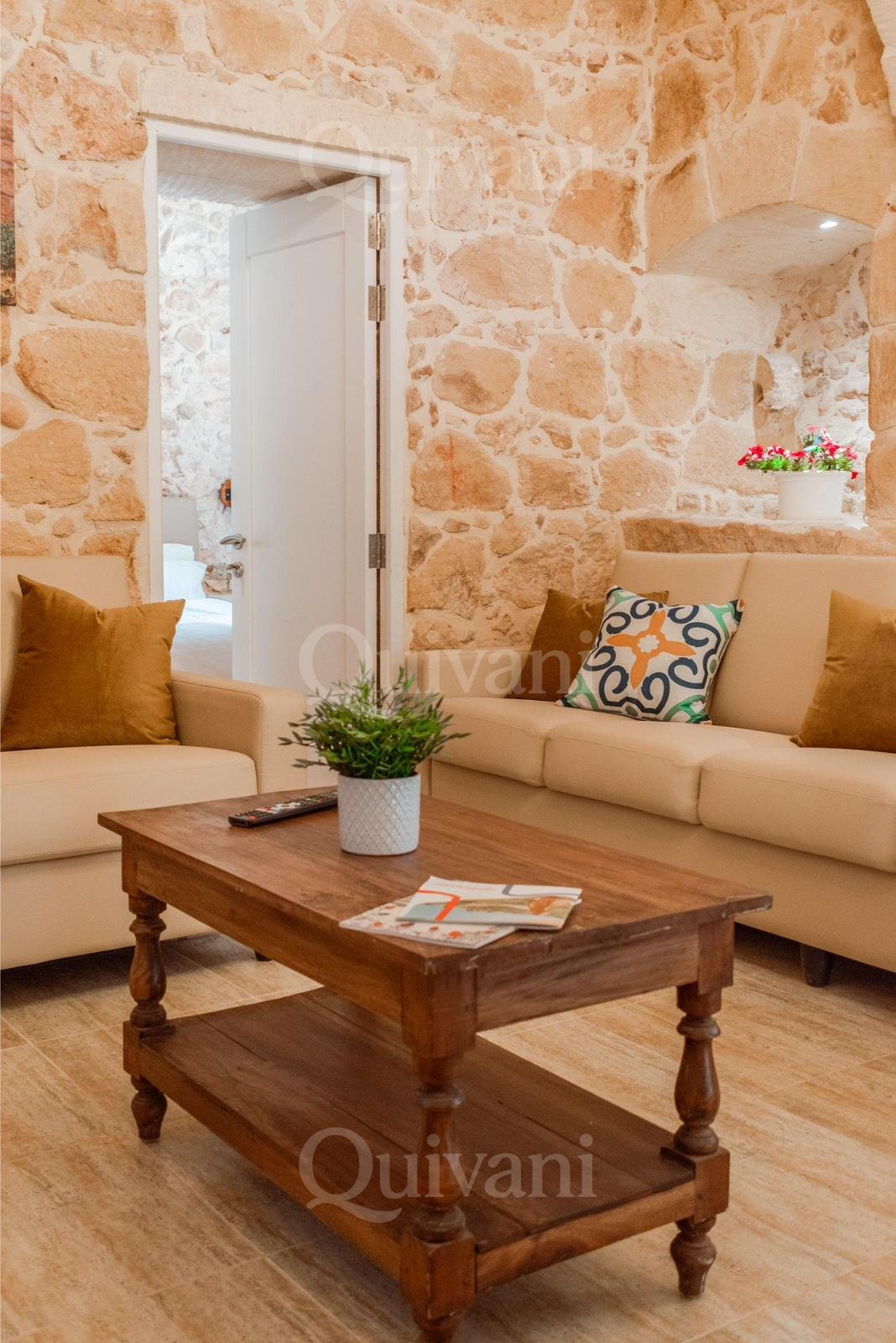 Xaghra, Furnished Detached Villa