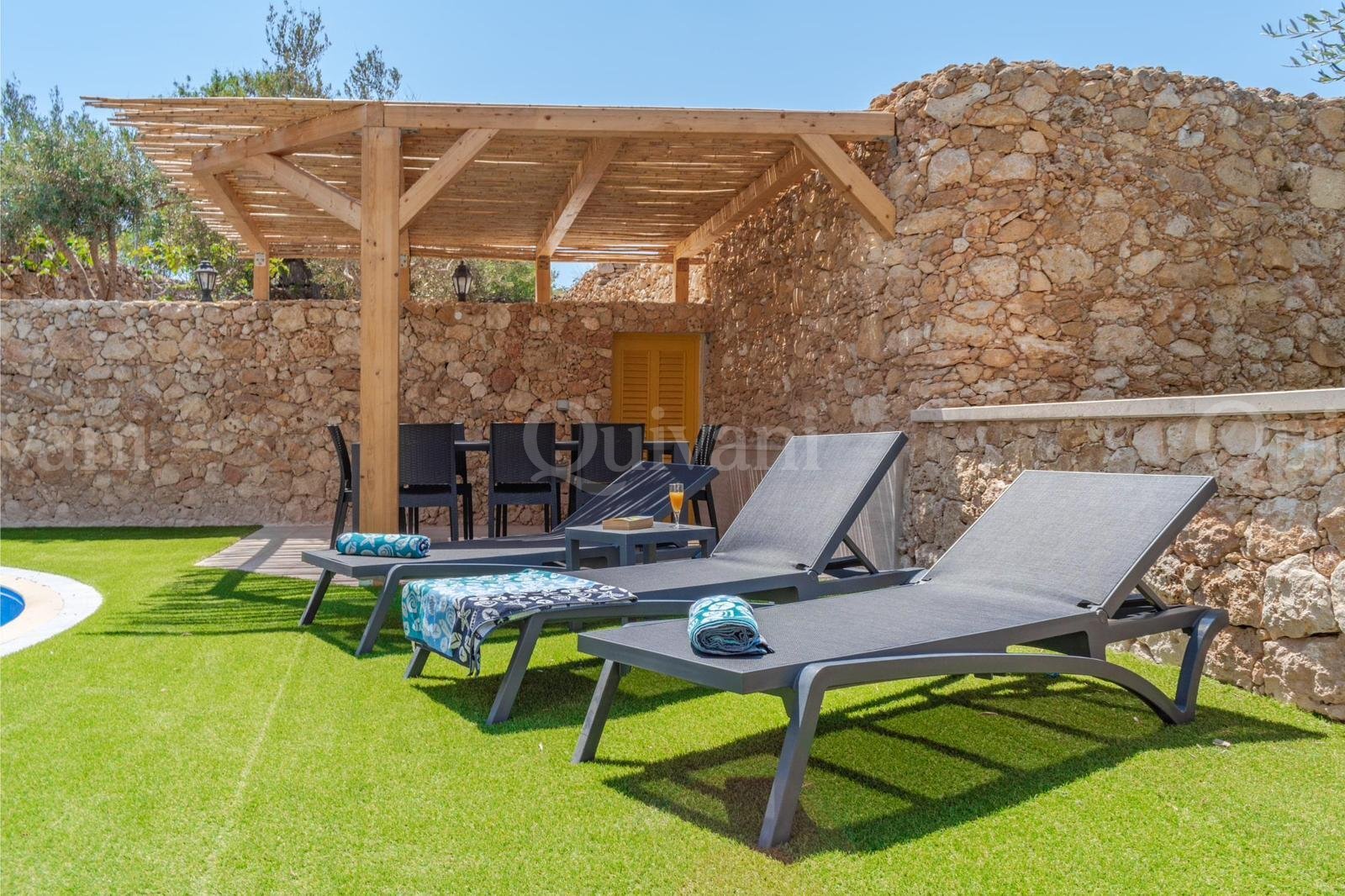 Xaghra, Furnished Detached Villa