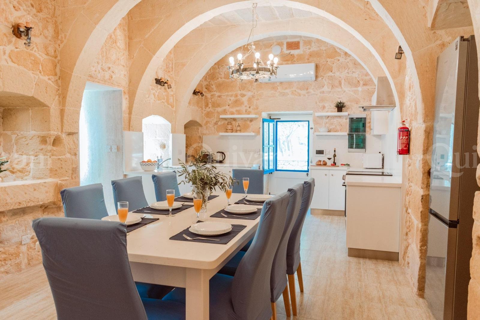 Xaghra, Furnished Detached Villa