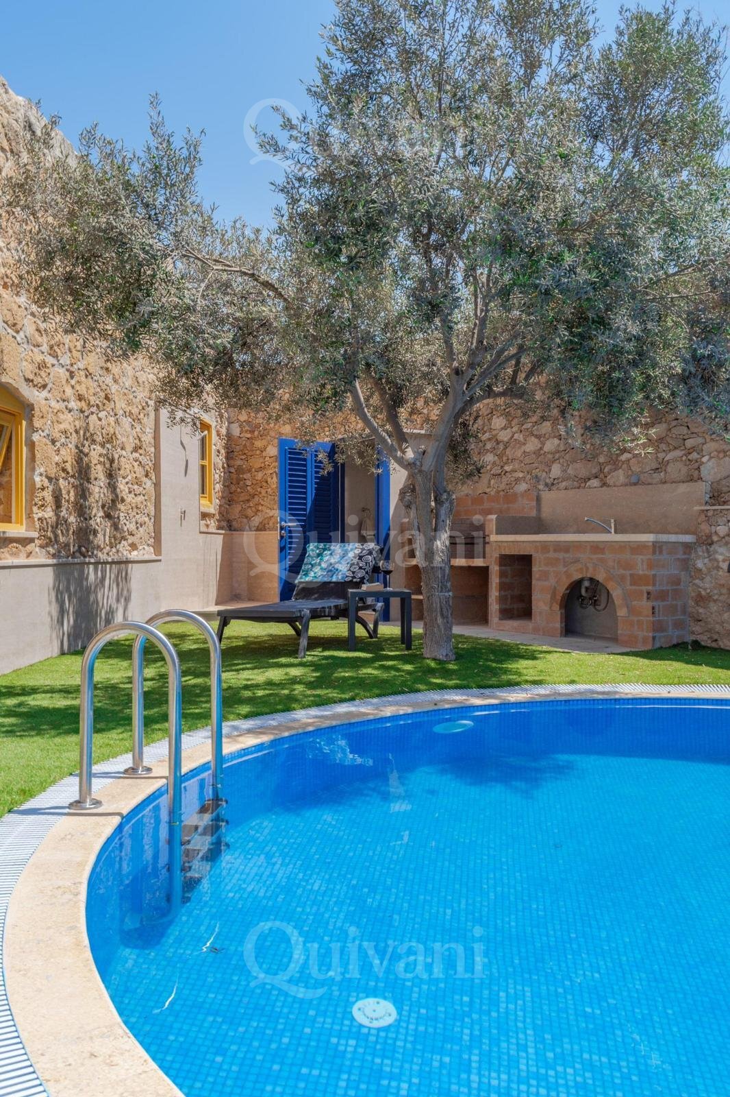 Xaghra, Furnished Detached Villa