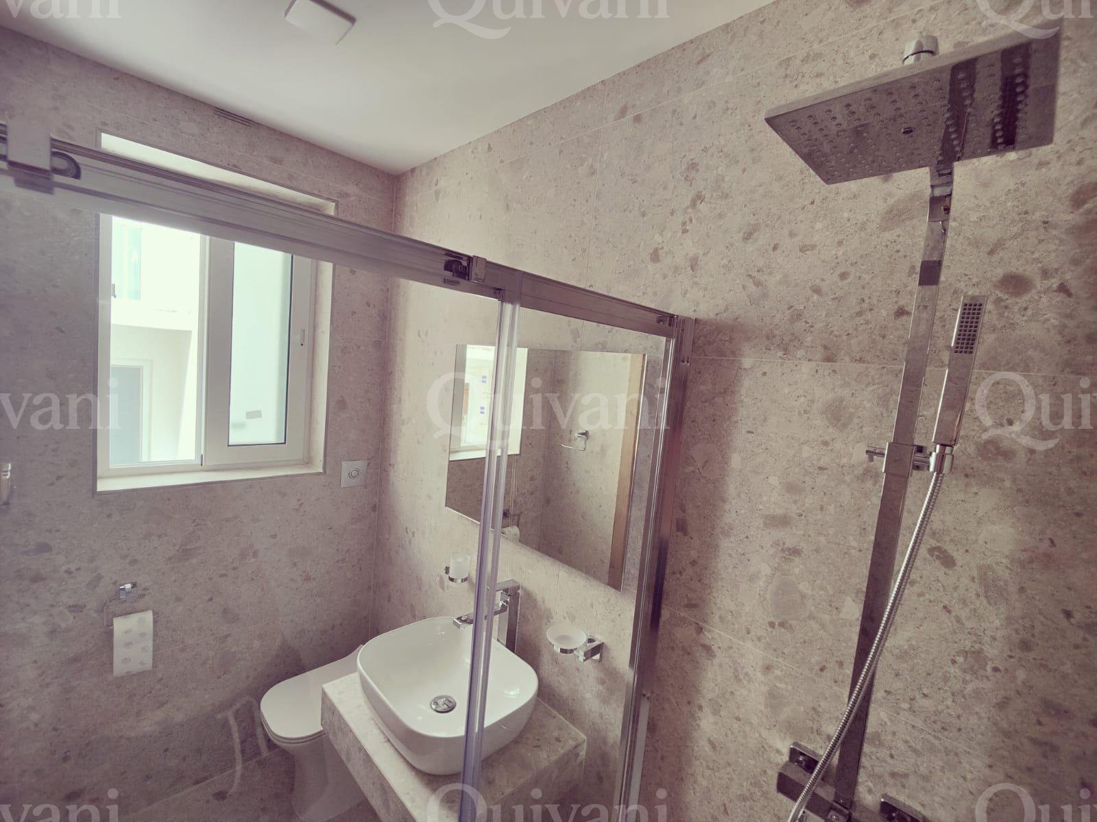 Victoria, Furnished Apartment