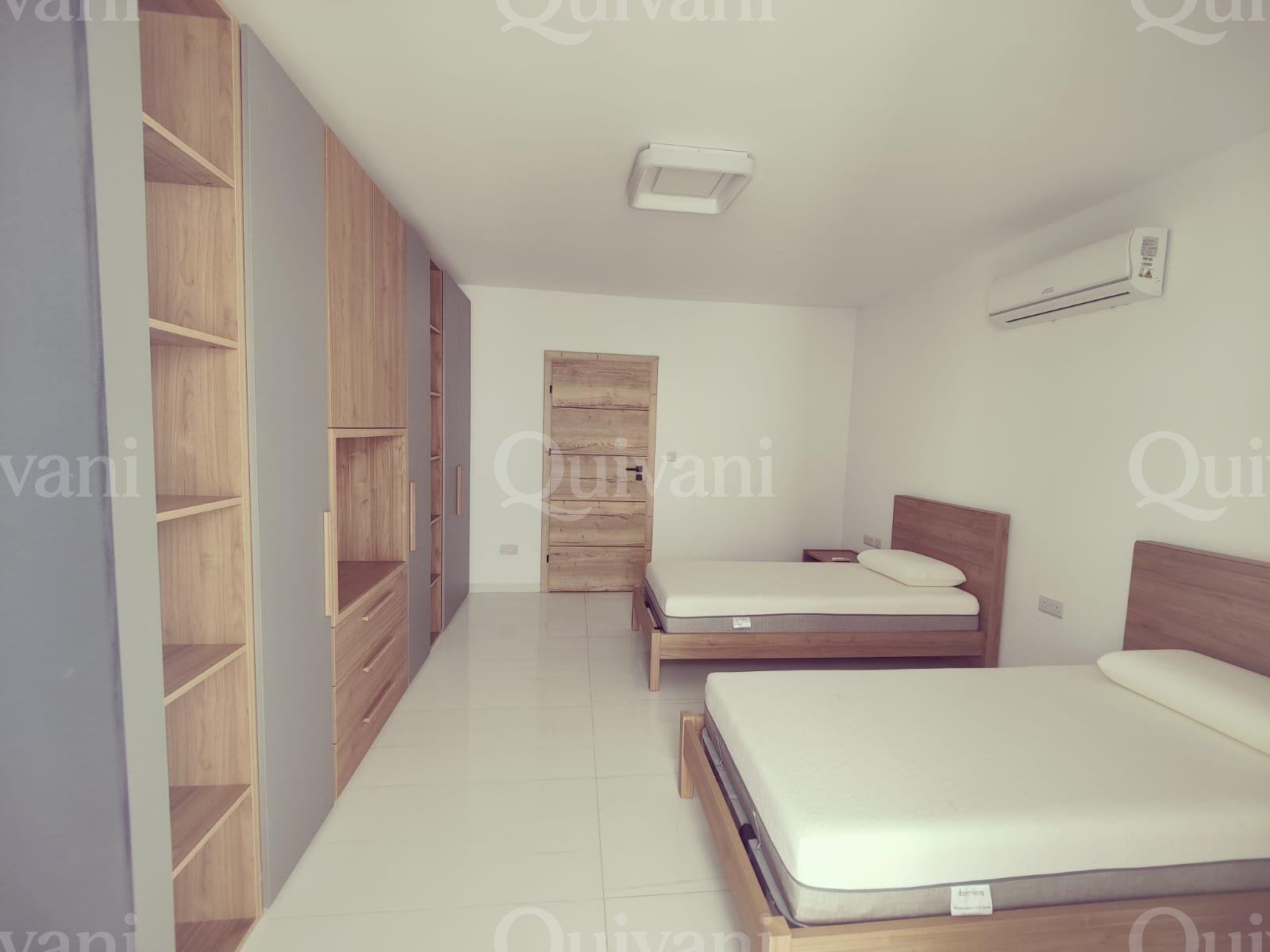 Victoria, Furnished Apartment