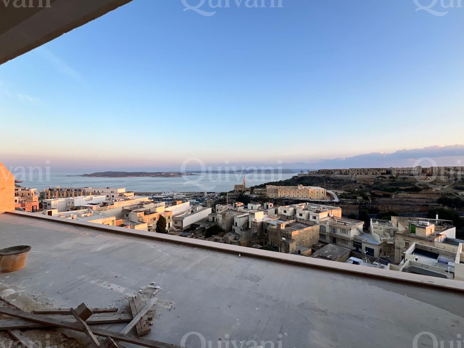 Ghajnsielem, Finished Penthouse