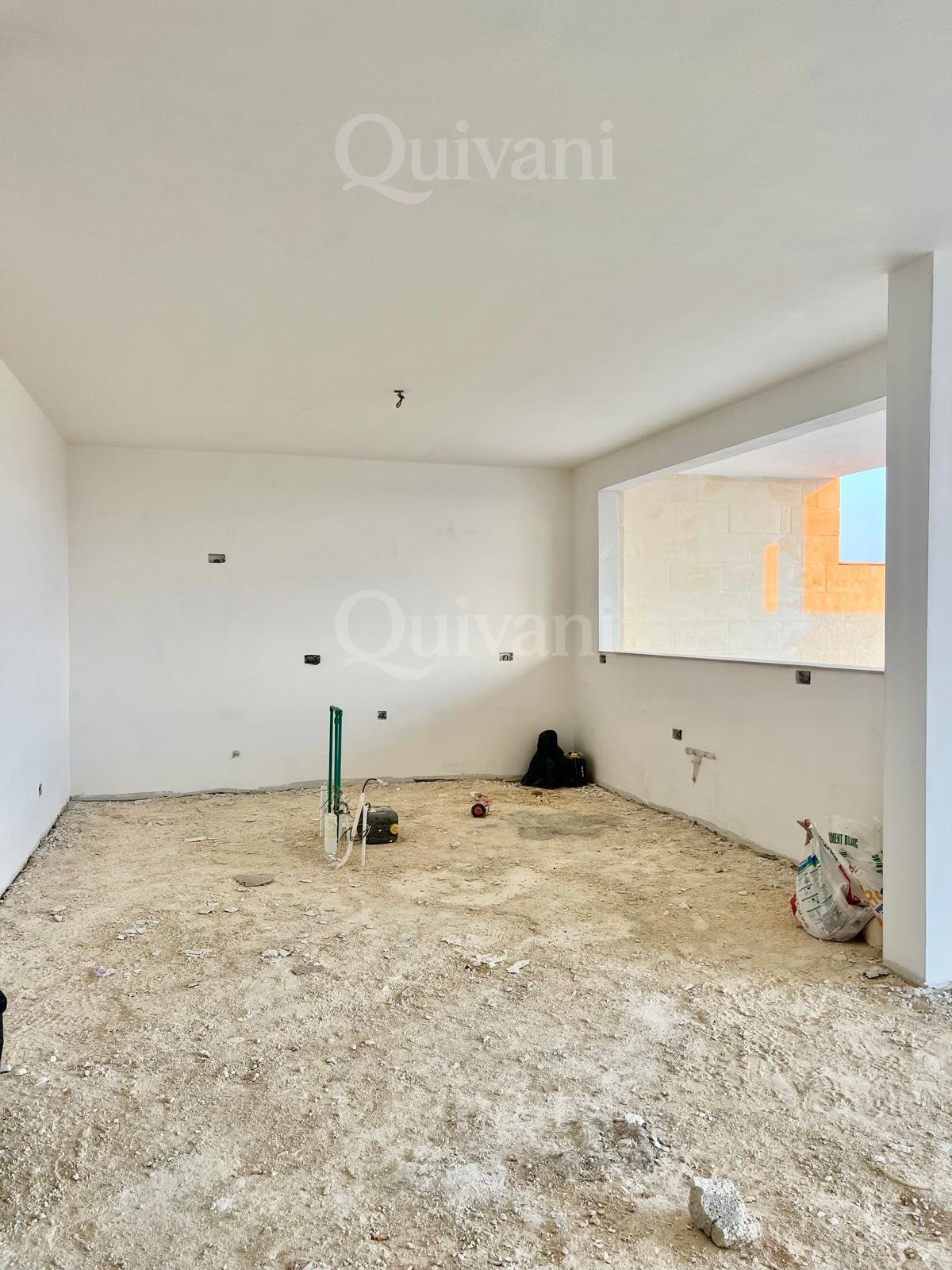 Ghajnsielem, Finished Penthouse