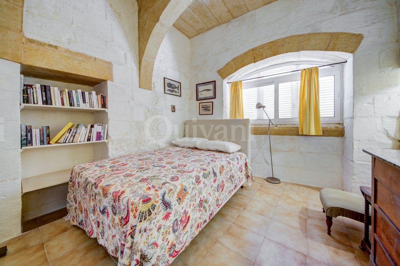 Munxar, Furnished House of Character