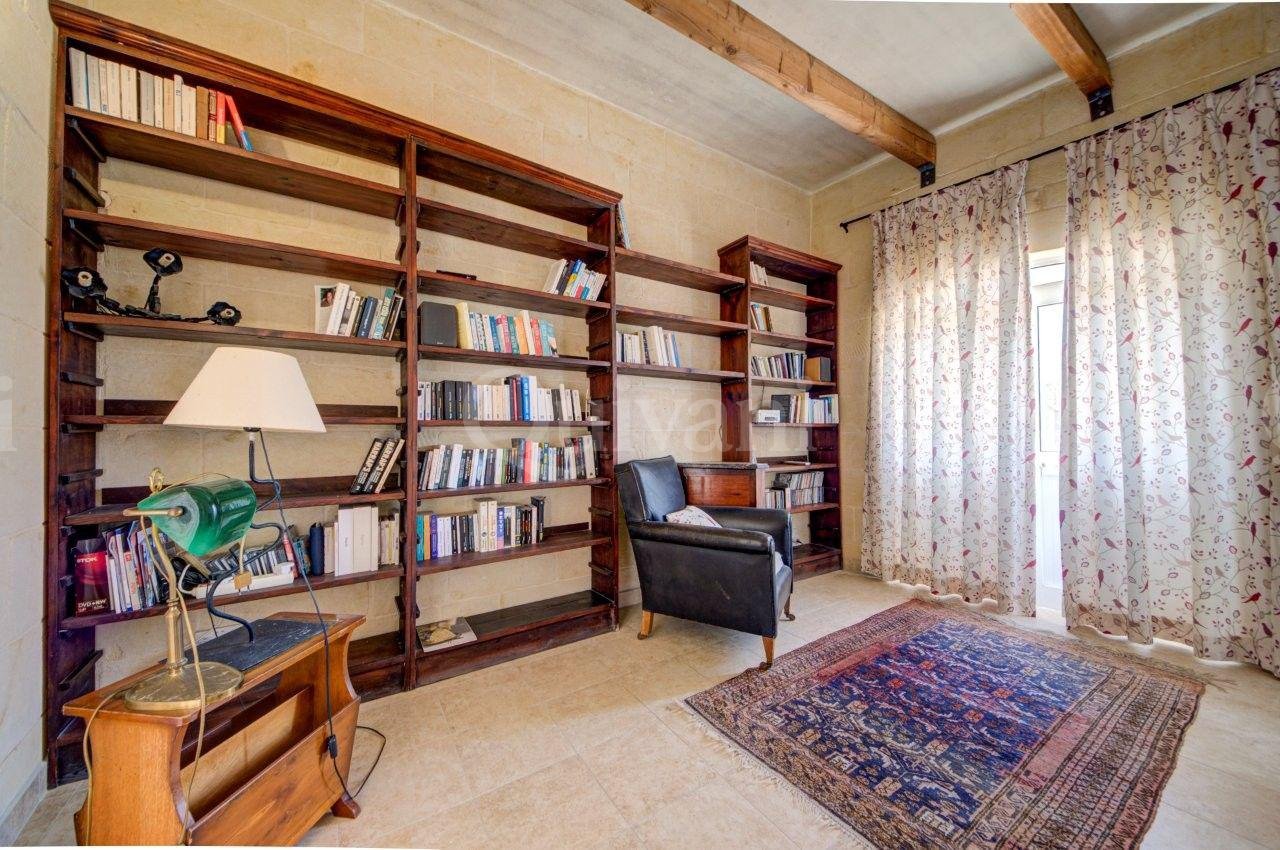 Munxar, Furnished House of Character