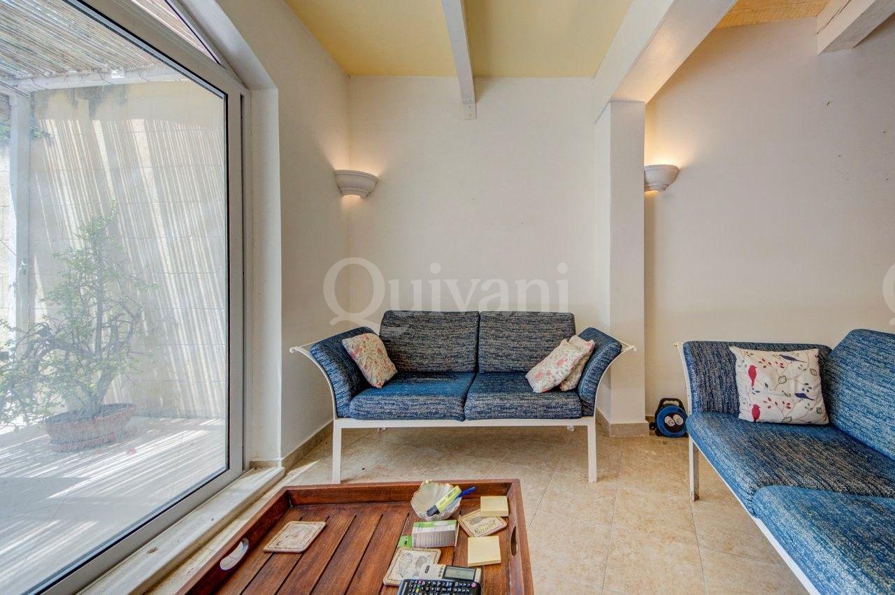 Munxar, Furnished House of Character