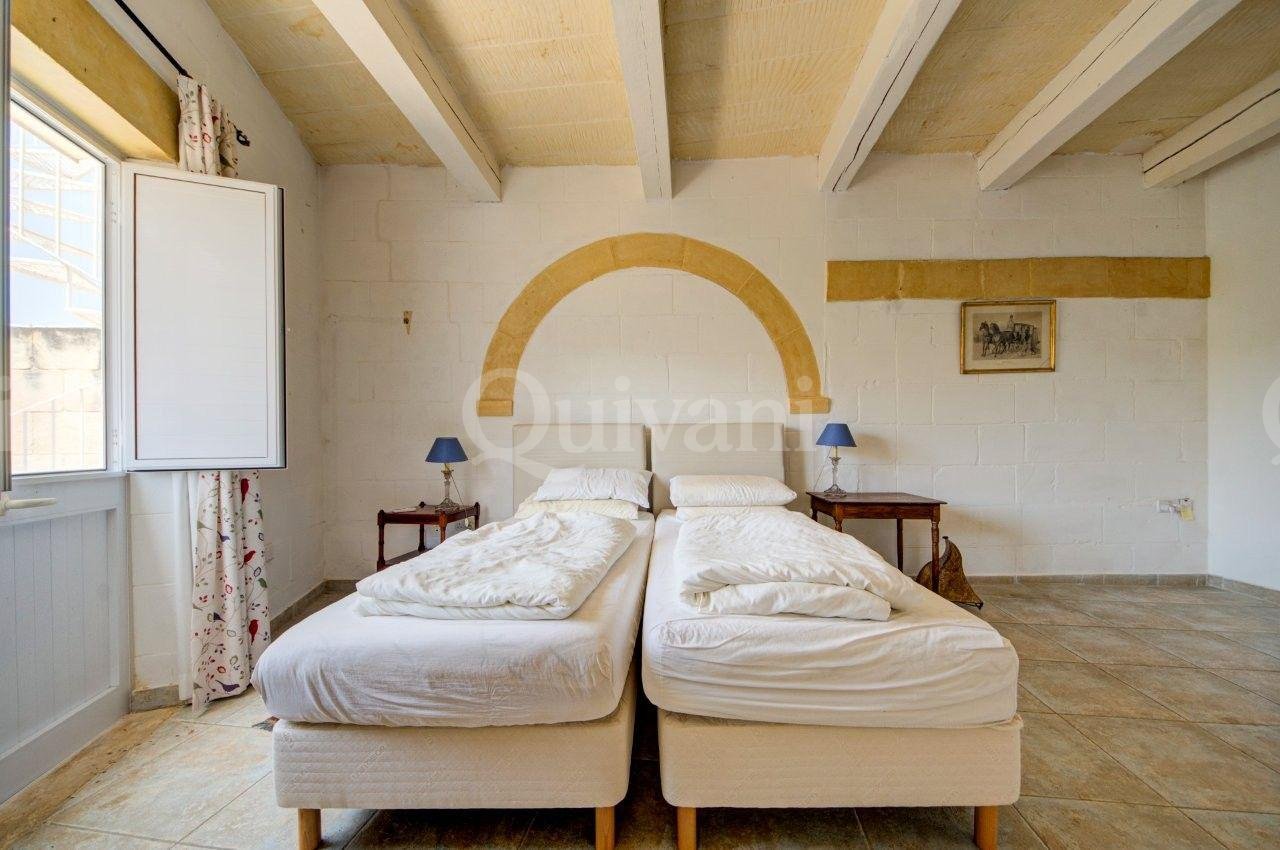Munxar, Furnished House of Character