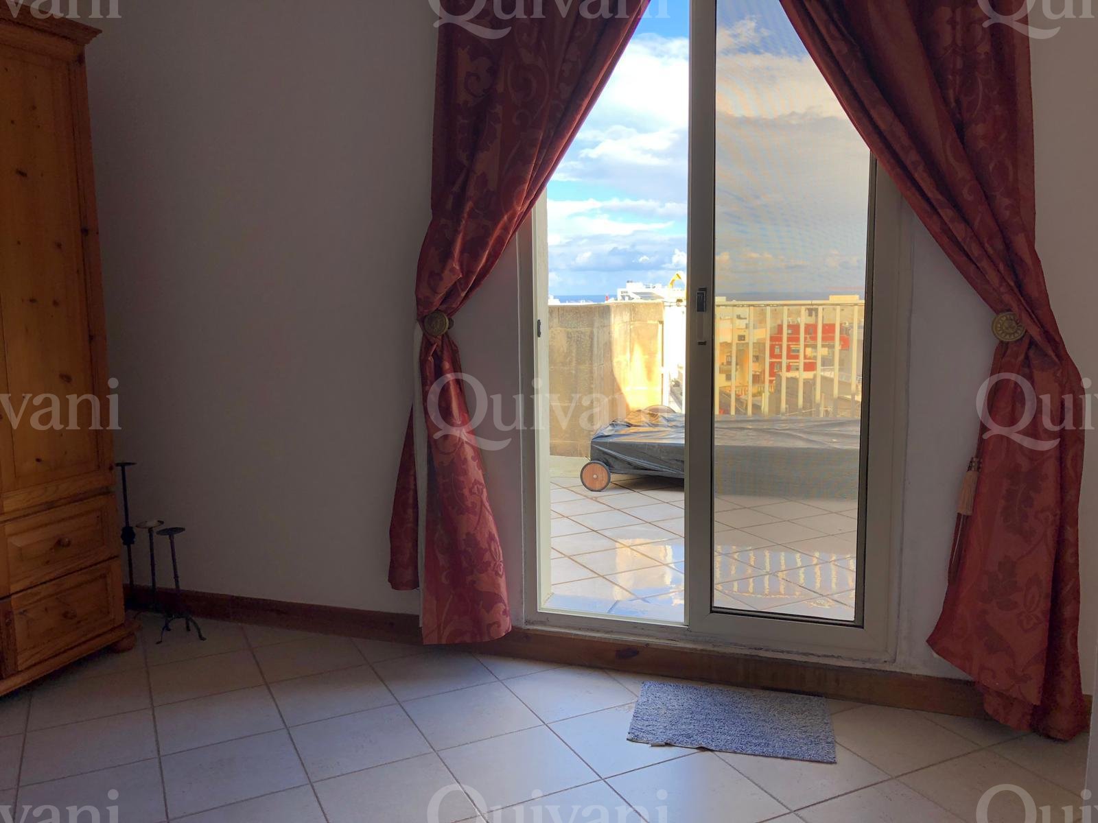 Tal-Ibrag, Furnished Penthouse