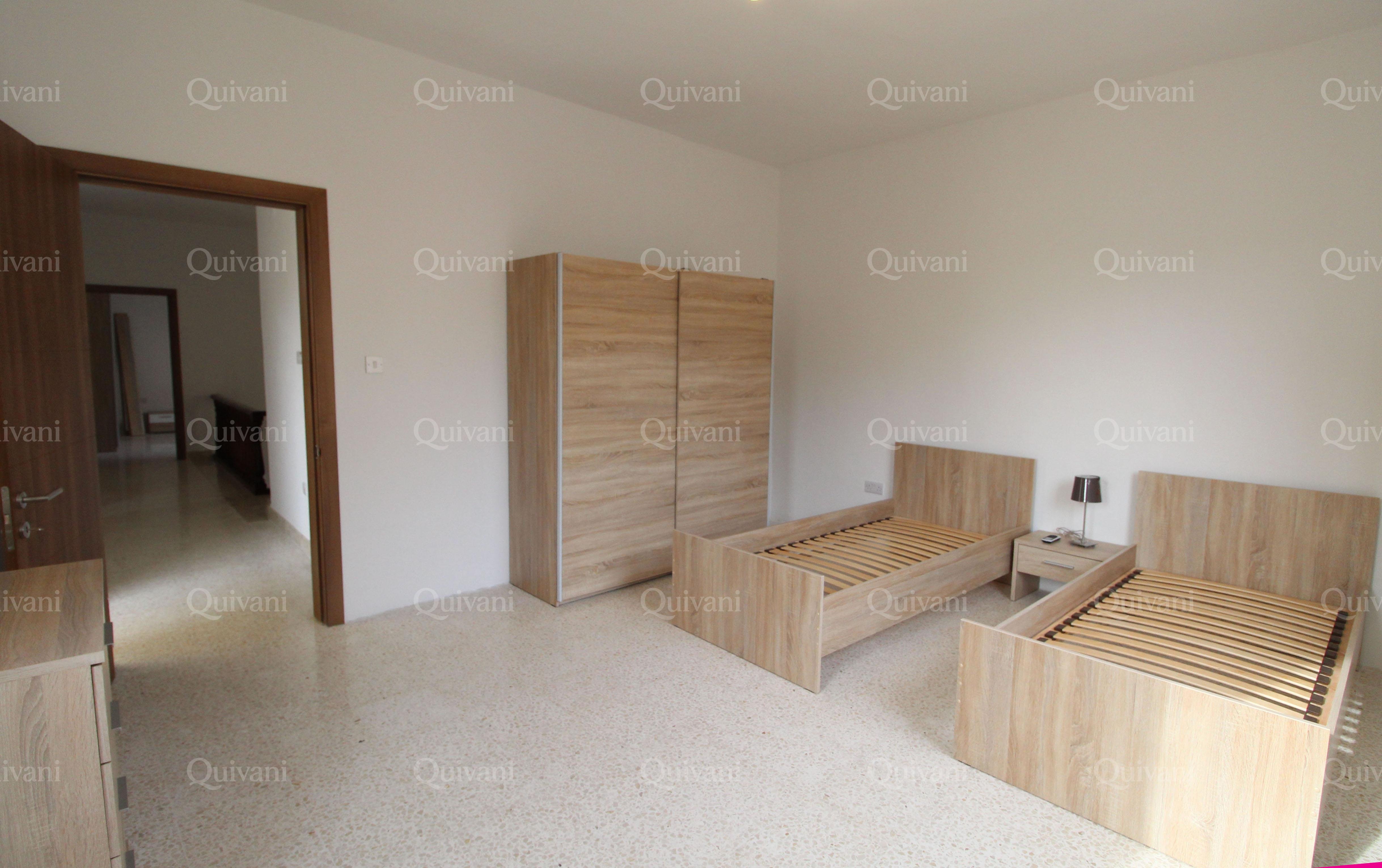 Swieqi, Furnished Semi-detached Villa