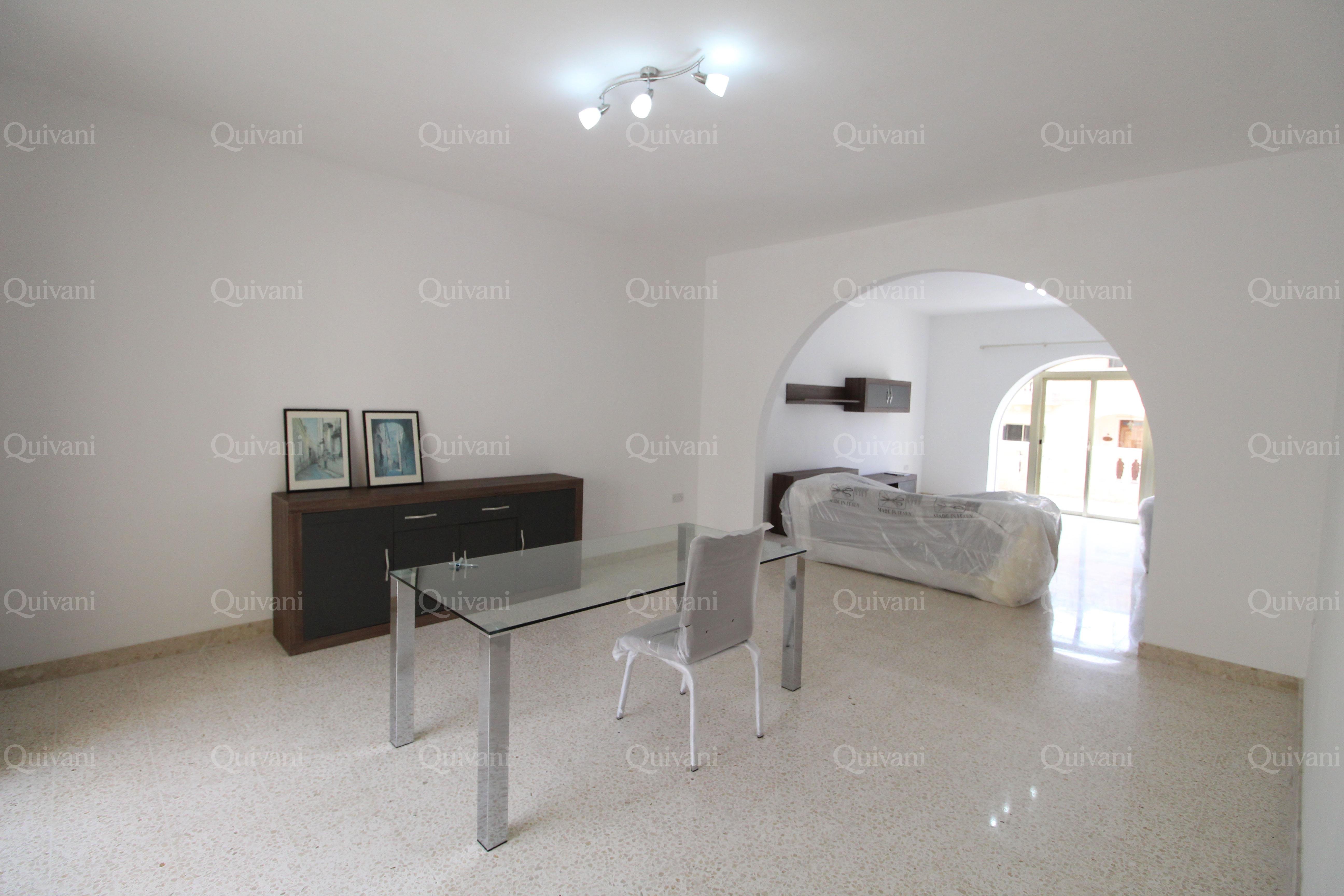 Swieqi, Furnished Semi-detached Villa