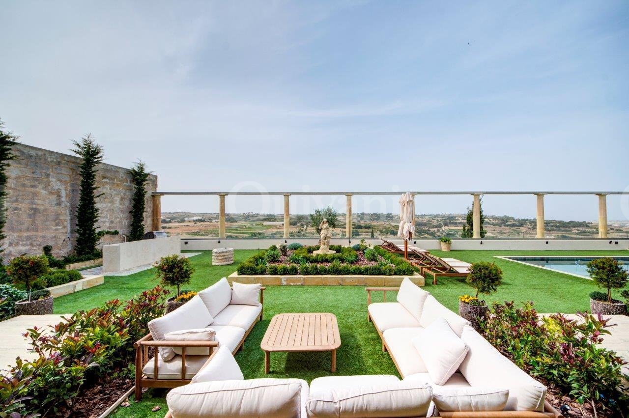 Mgarr, Furnished Detached Bungalow