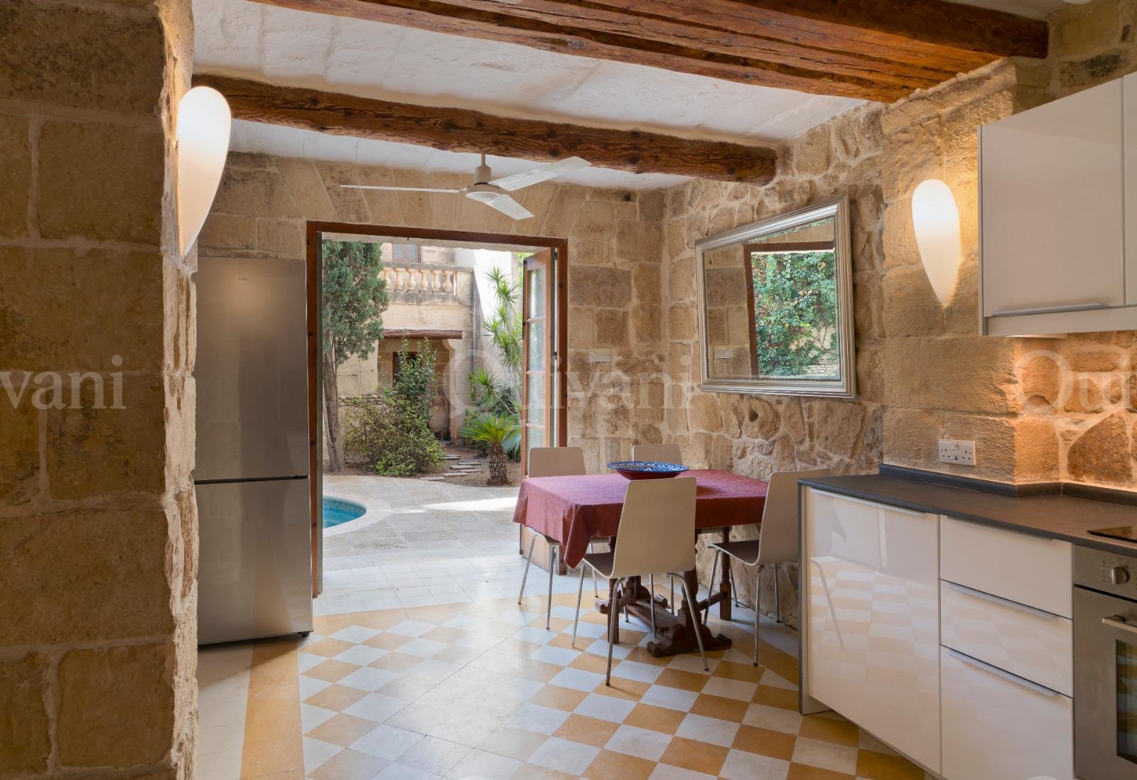 Burmarrad Furnished House of Character