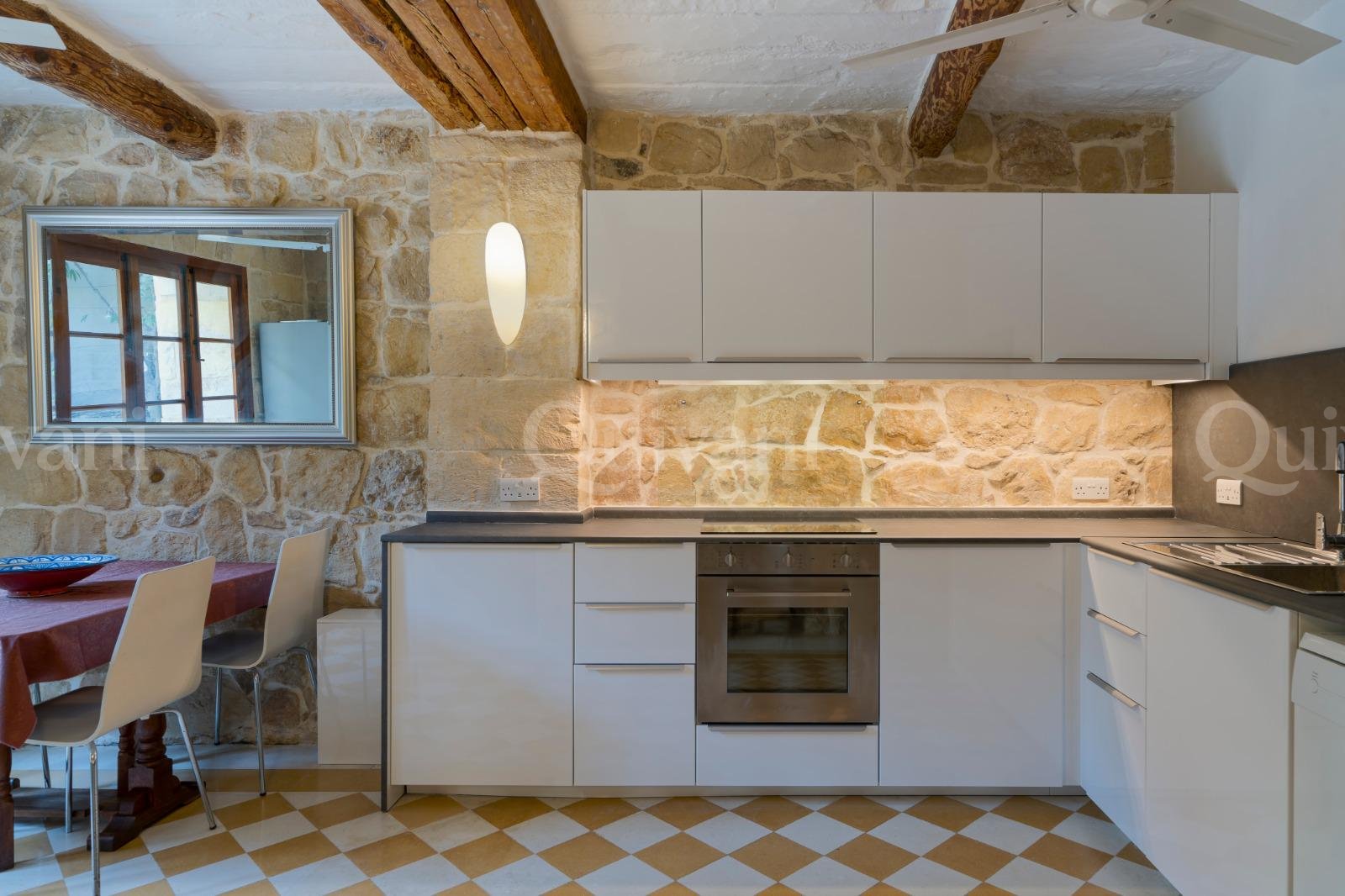 Burmarrad Furnished House of Character