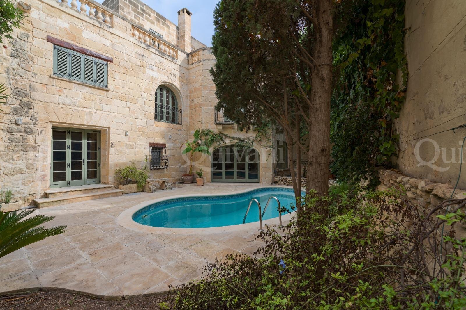 Burmarrad Furnished House of Character