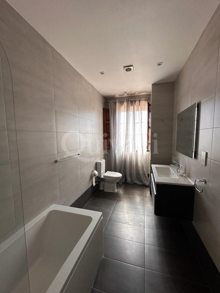 Lija, Furnished Detached Villa