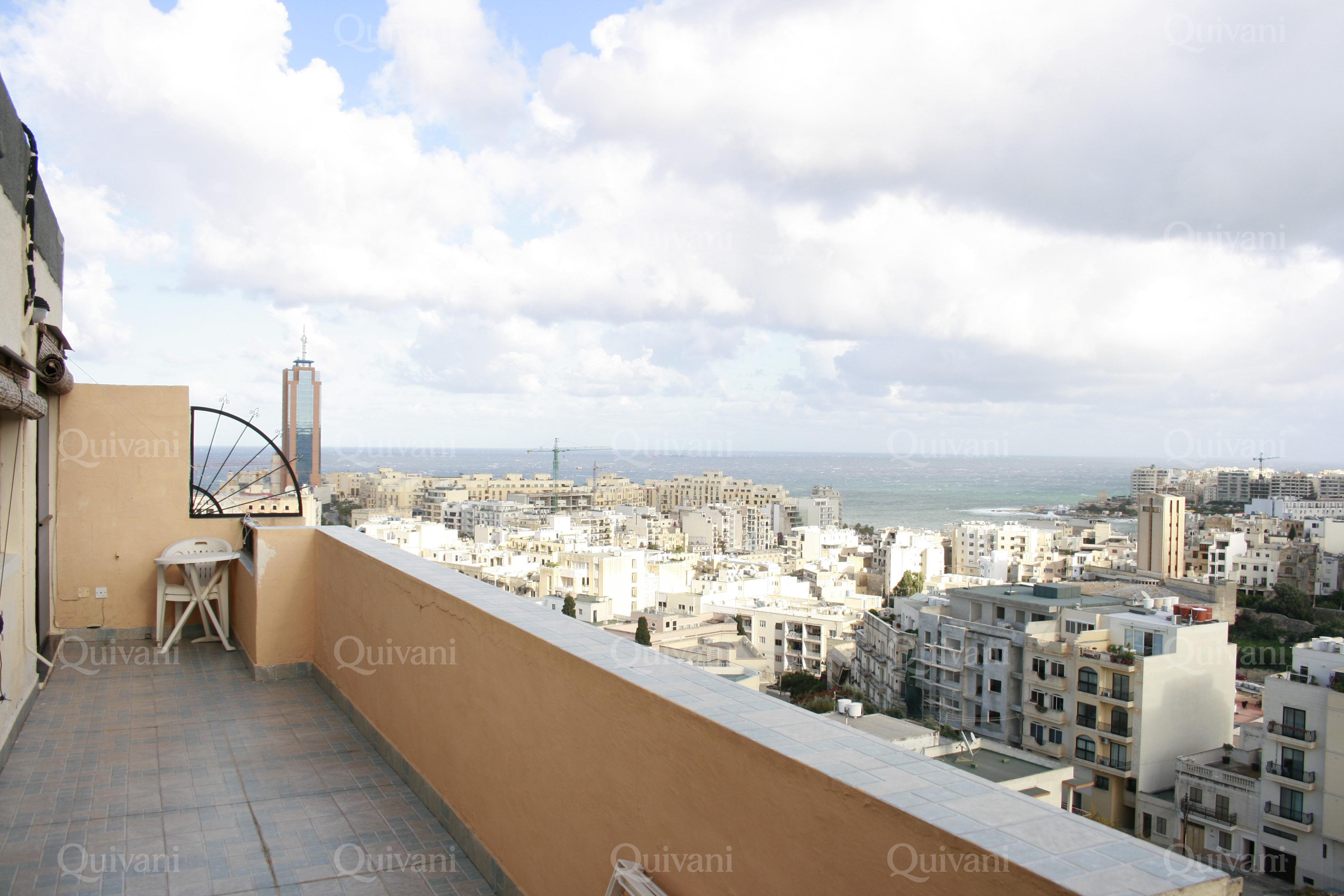 Swieqi, Furnished Penthouse