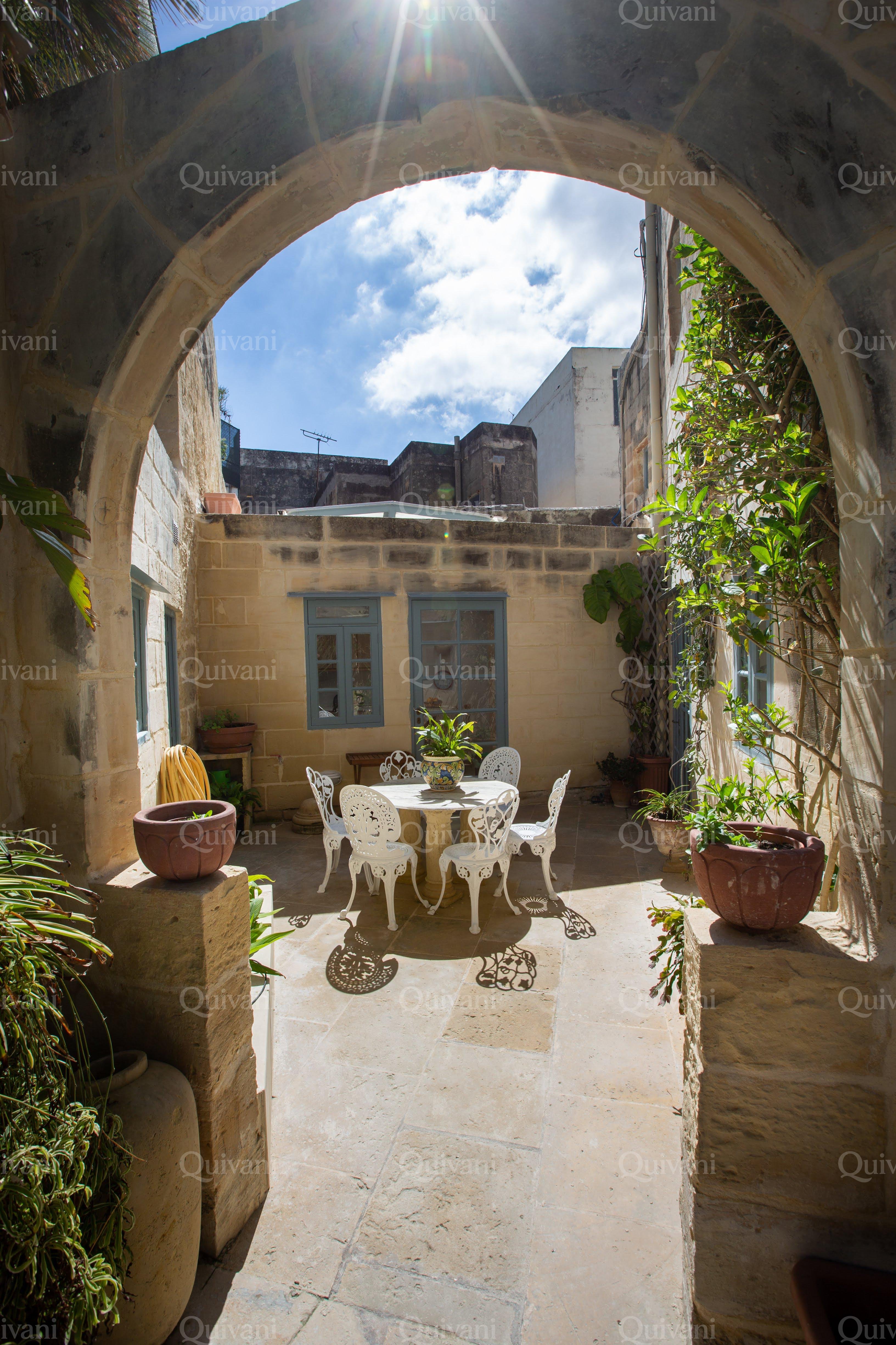 Attard, Furnished House of Character