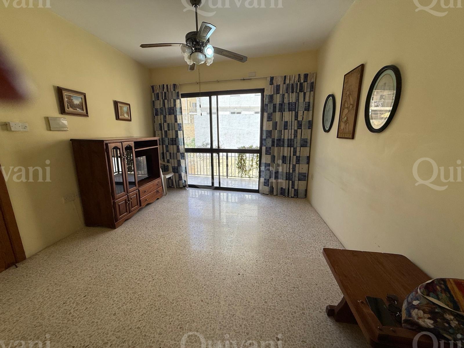 Marsalforn, Partly Furnished Apartment