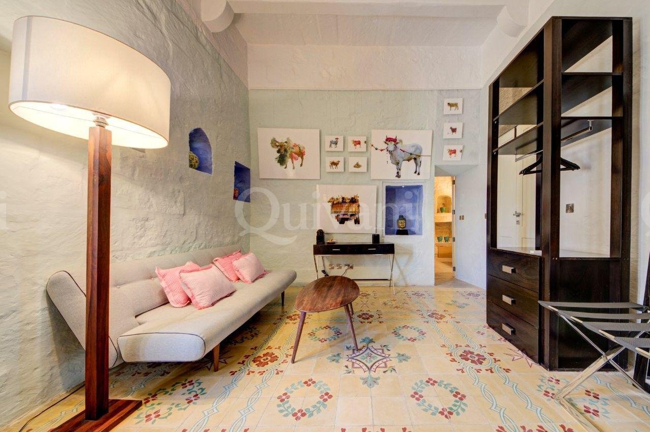 Munxar, 6 Bedroom House of Character