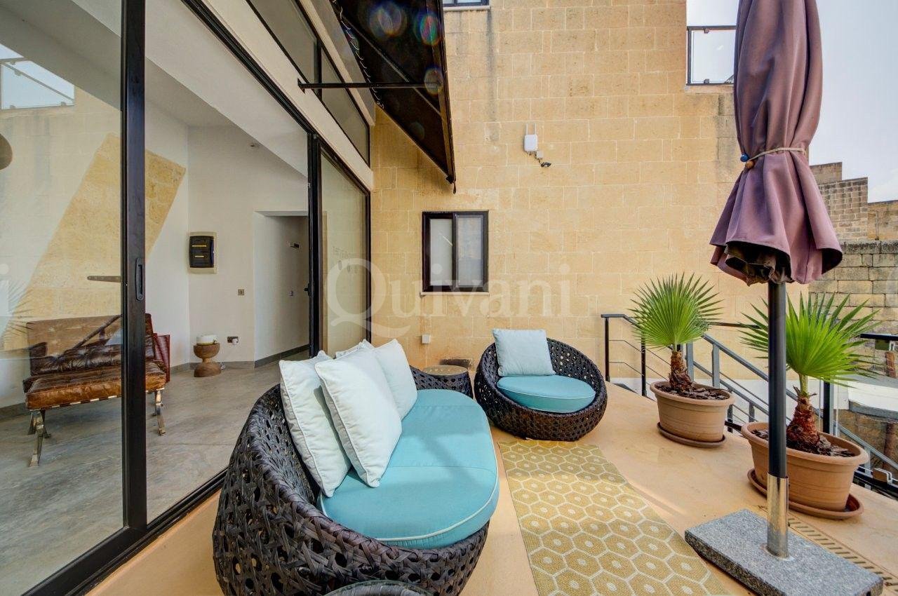 Munxar, 6 Bedroom House of Character