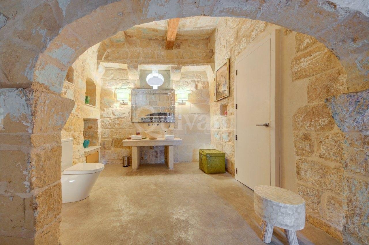 Munxar, 6 Bedroom House of Character