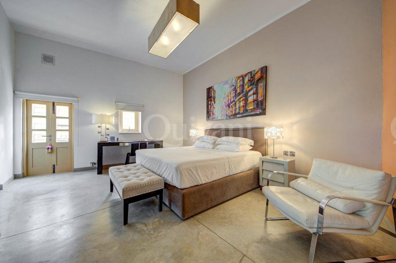 Munxar, 6 Bedroom House of Character
